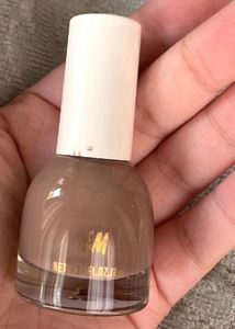 H&amp;M Nude Nailpaint