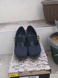 Women's Solid Black Heels👠