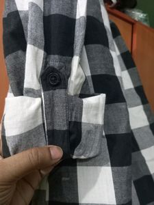 Black&amp;white Checked Shirt (XXL size)