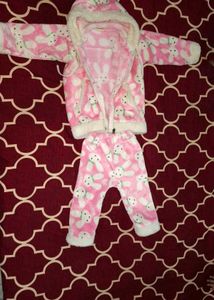 Cute Bunny Woolen Set.