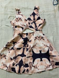 Dotti Back Criss Cross Floral Dress