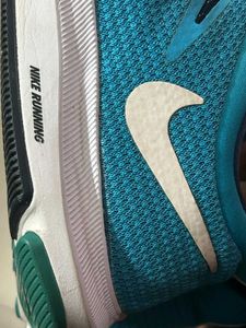 Nike Quest 2 Running Shoes Great Condition