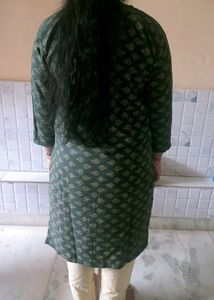 Decent Dark Green Kurti N Pant Set