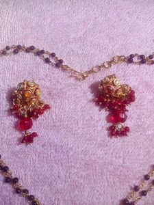 Necless Set