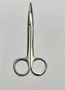 Surgical Scissors &amp; Retractor