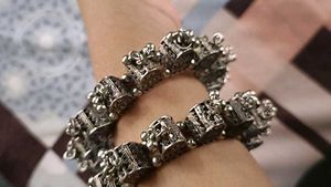 Beautiful Bangles For Women