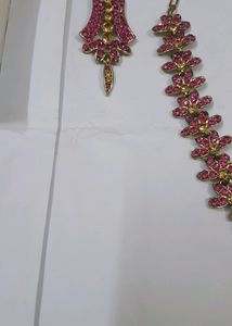 Pink And Golden Stones Jwellery Set