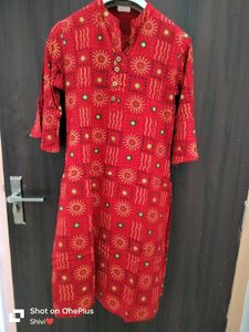 Bandhej Print Kurta, Skirt And Dupatta