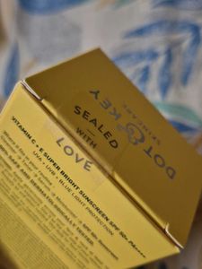 Dot &amp; Key Sunscreen