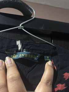 Sleeveless Black Printed Kurti