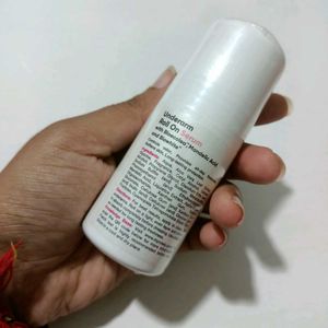 COSIQ Underarm Roll On Serum