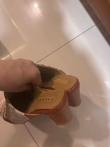 Kanvas Suede Leather Block Heels