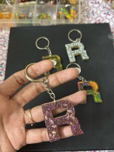Letter 'R' Keychains (Set of 5)