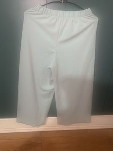 Light Blue Capri
