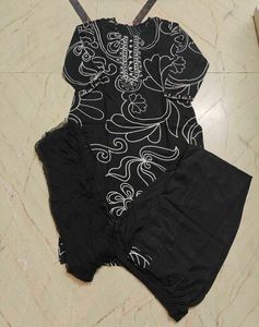 Black & White Floral Kurta Set