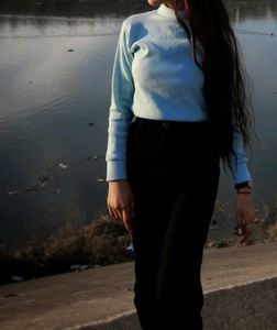 High neck Winter Top