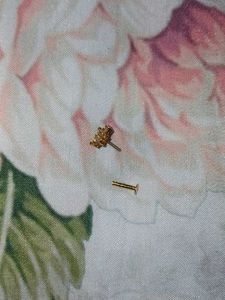 Beautiful white stoned Nosepin - Pierced