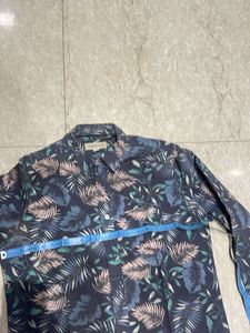 Aeropostale Tropical Print Button-Down