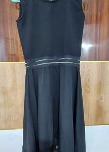 Black Sleeveless Dress