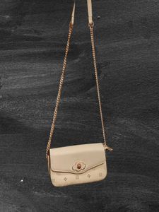 sling bag