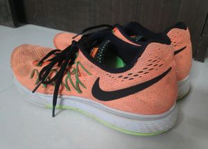 Nike Zoom Pegasus OG Shoes-Tread Flaw