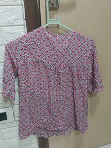 Pretty Floral Print Top