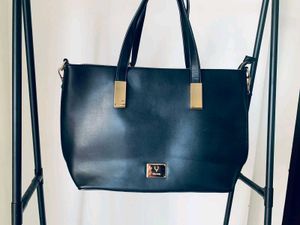 Elegant Allen Solly Black Tote Handbag – Classy &amp;
