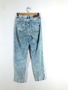 Blue Ripped Jeans (Women’s)