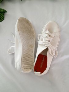 White Casual  Shoes (Women&#39;s)