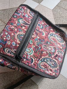 LIGHT WEIGHT ABROAD KALANKAARI SLING BAG 🎒!!!