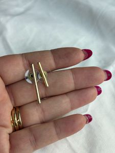 Golden western earrings, Studs