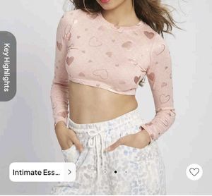 Newme Peach Heart Print Crop Top
