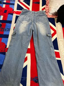 Light Wash Wide Leg Cargo Jeans