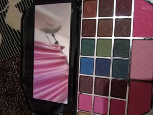 Makeup Kit
