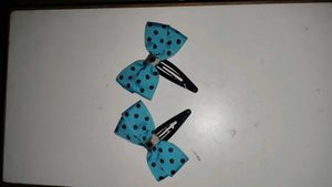 8 Bow Hair clip