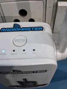 TP LINK WIFI EXTENDER RE305 AC1200