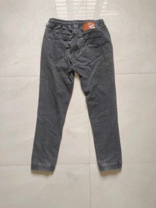 IVOC JEANS