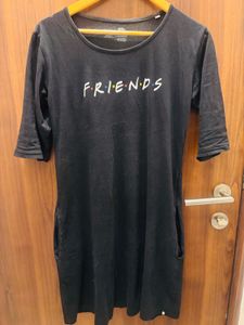 FRIENDS T-Shirt Dress