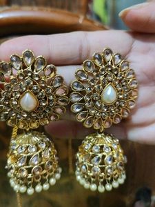 Jumak Earrings