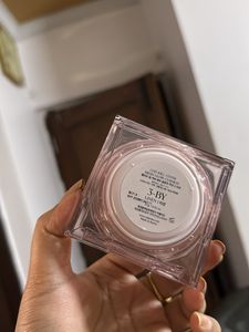 Clio Kill Cover Mesh Glow Cushion