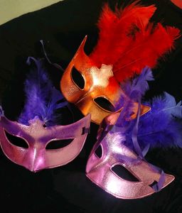 Feathered Masquerade Masks - Set of 3