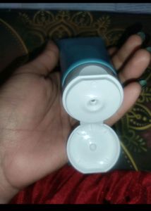 Dot And Key Barrier Facewash ❤️❤️💫