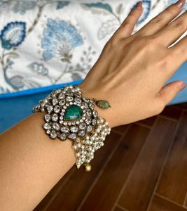 Emerald Pearl Bridal Bracelet