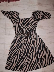 3 Dresses And One Nail Set