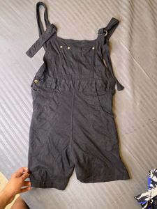 fitted black dungiri