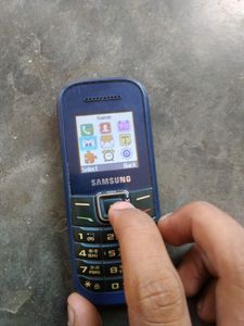 samsung guru 1200 keypad mobile phone like new