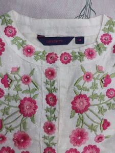 Srishti Tunic With Embroidery