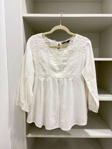 Women’s Embroided Blouse