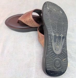 “Ladies Soft Comfort Chappal – Like New Condition”