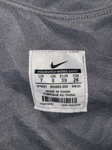 Gray Graphic Tee metallic